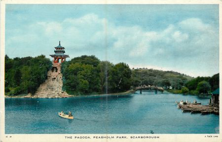 Peasholm Park c. 1949. https://tuckdbpostcards.org/items/104276 CC-BY