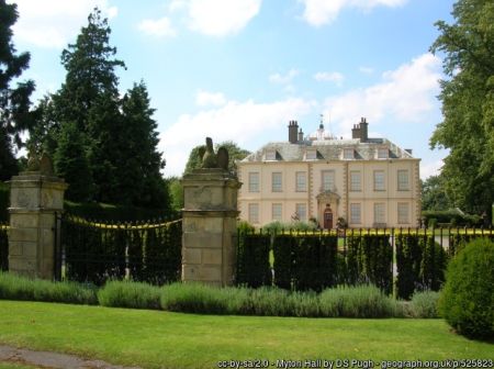 Myton Hall. Photo © DS Pugh (cc-by-sa/2.0)