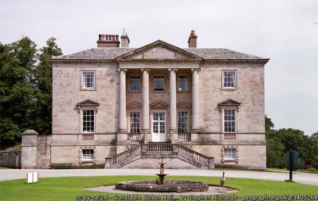 Constable Burton Hall. Photo © Stephen Richards (cc-by-sa/2.0)