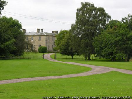 Saltmarshe Hall. Photo © George Robinson (cc-by-sa/2.0)