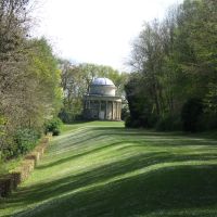 Duncombe Park Terrace and Tuscan Temple. Photograph Louise Wickham